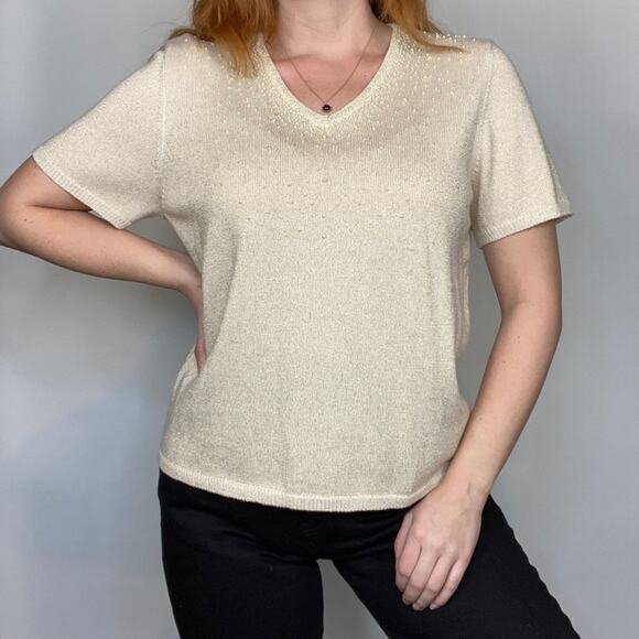 Vintage 80s Drapers & Damon’s XL Neutral Tan Sweater Tee Shirt w/ Pearl Accents - Picture 5 of 13